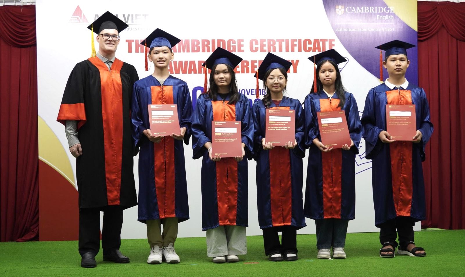 Ôn Thi Cambridge English